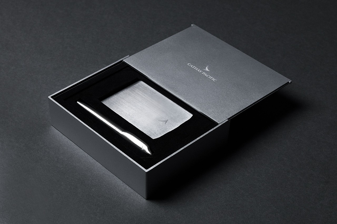 75_anniversary_cardholder_pen_set_product_3 75_anniversary_cardholder_pen_set_product_3