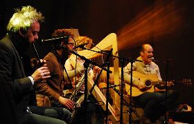 Pemuzik di majlis tarian rakyat Ireland