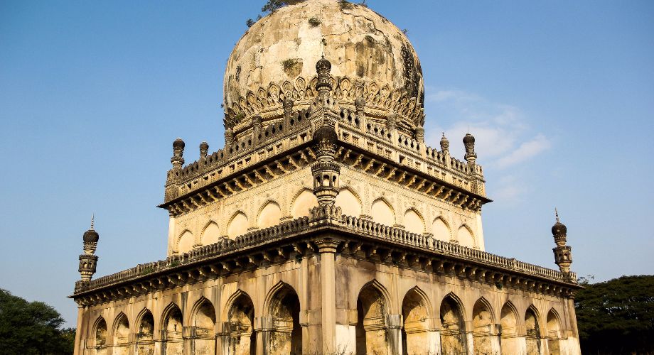 Qutub Shahi Tombs