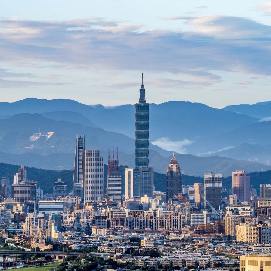 Cathay Pacific | Book flights & elevate your life