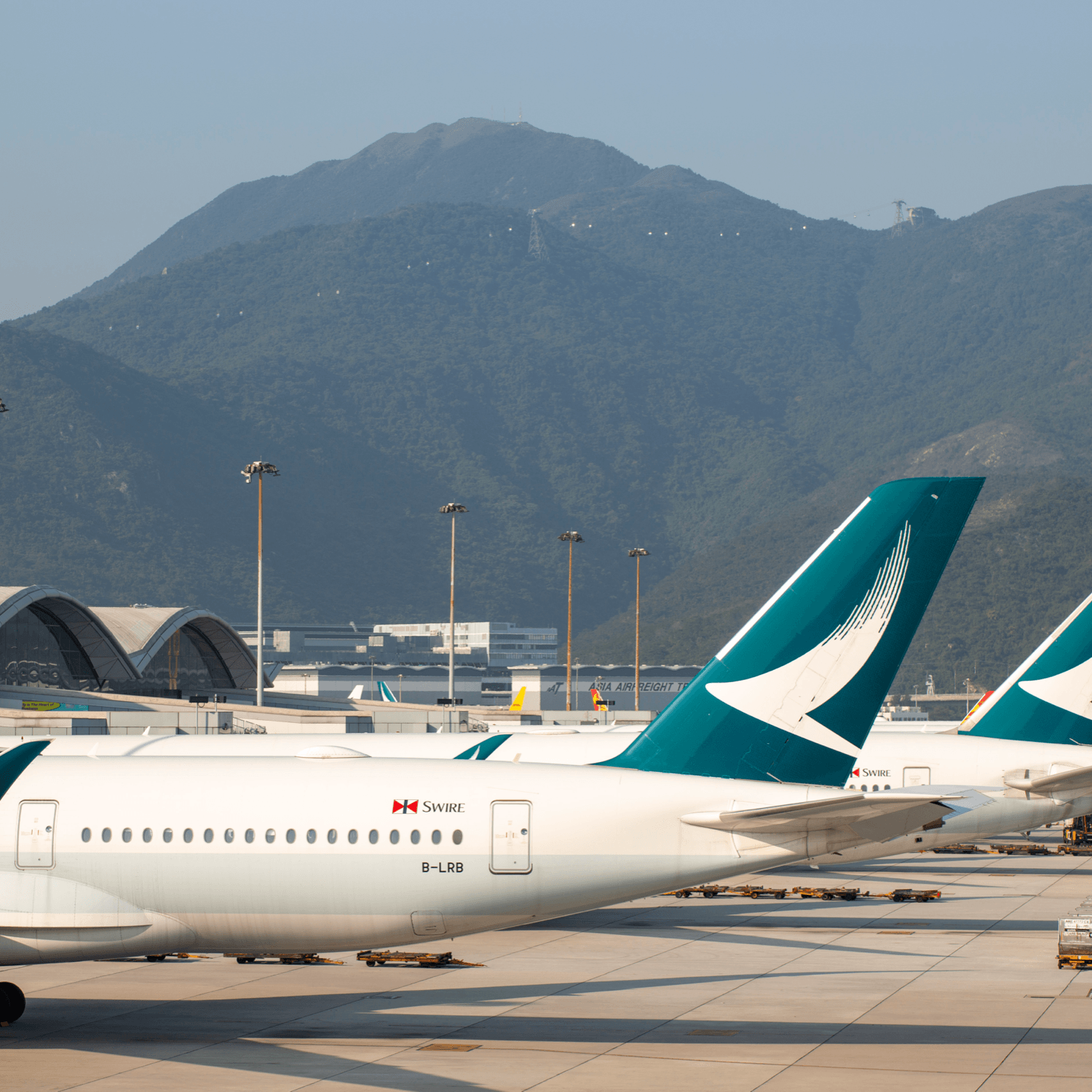 Cathay Pacific | Book flights & elevate your life