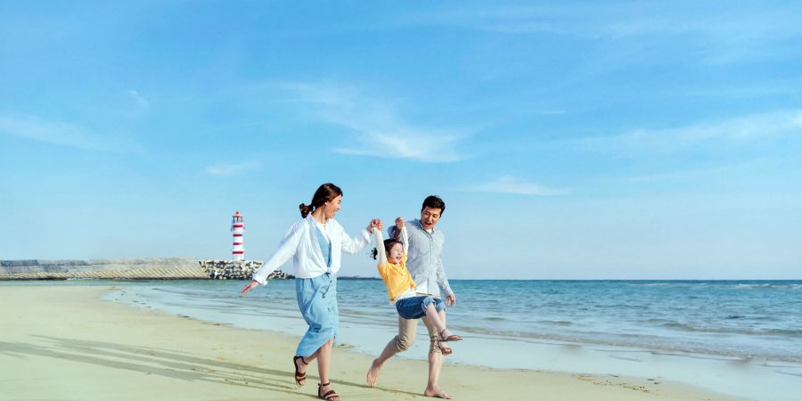 Experience the enchanting marine life of Hainan