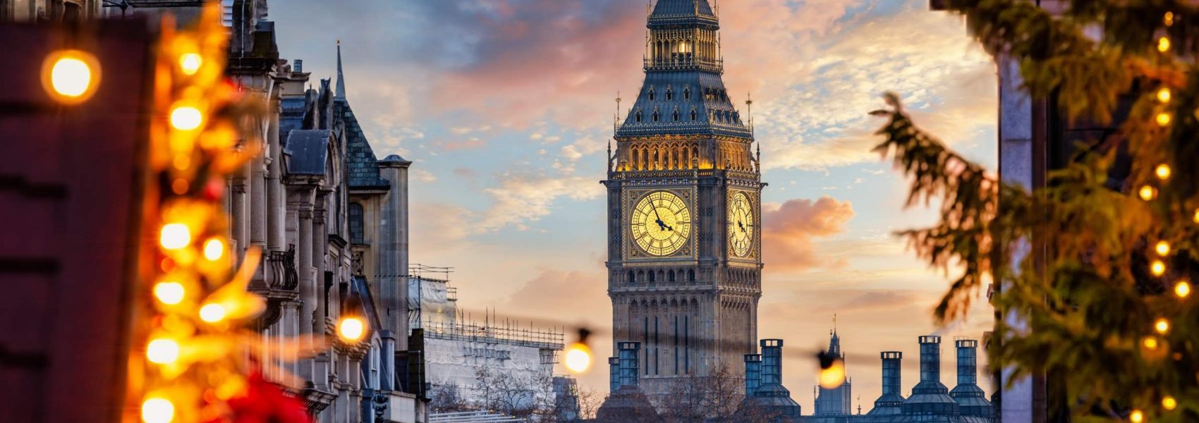 中・長距離路線が1人あたり最大15,000円割引になるキャセイパシフィックのブラックフライデーセールバナー