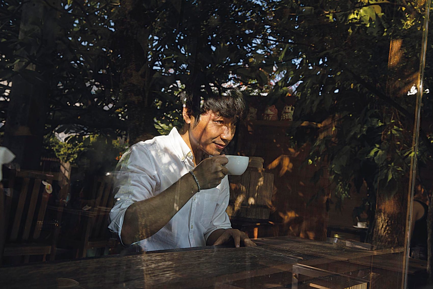 Man drinking coffee