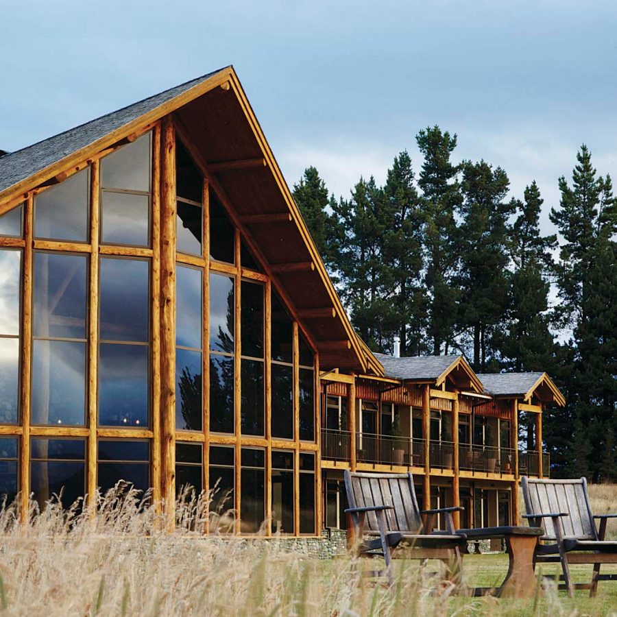 Mountain: Fiordland Lodge. Credit: Jamie Bowering.