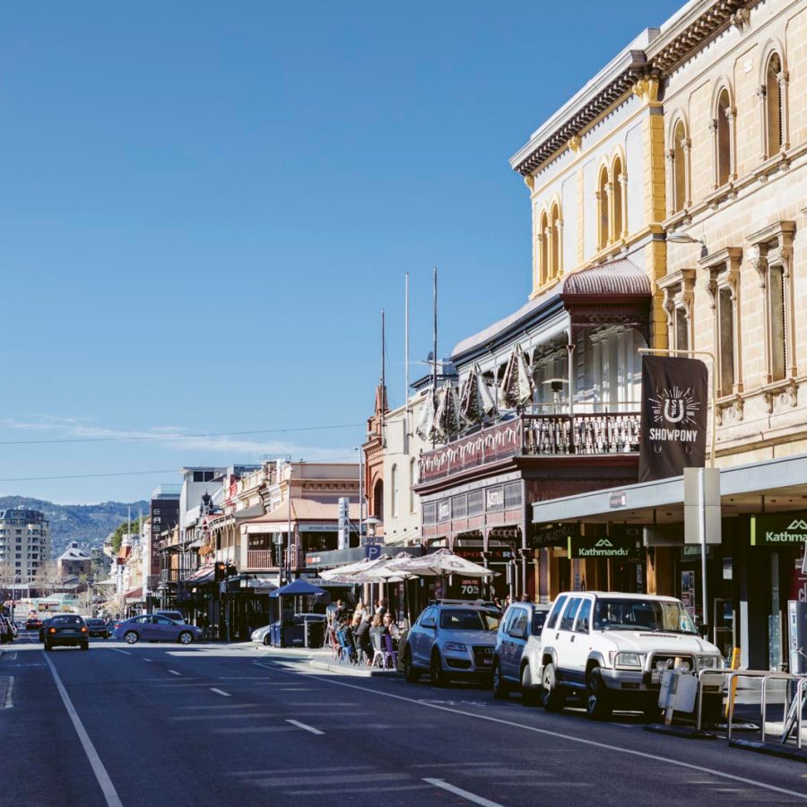 Rundle Street facing hills