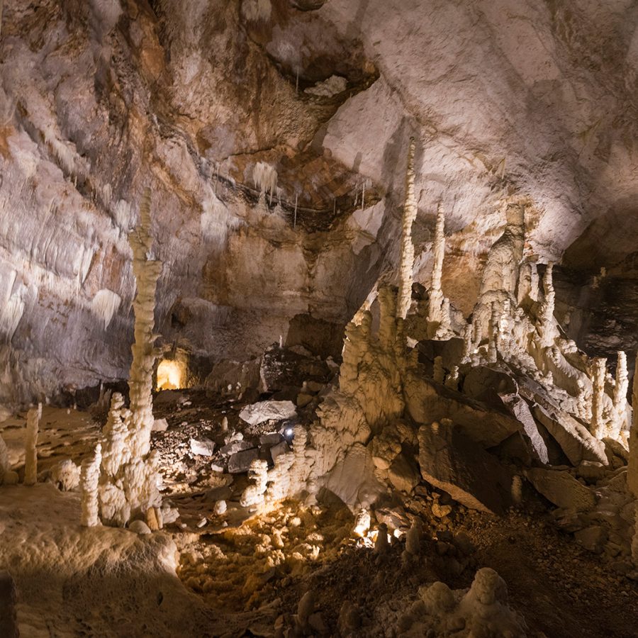 Frasassi Caves, Genga