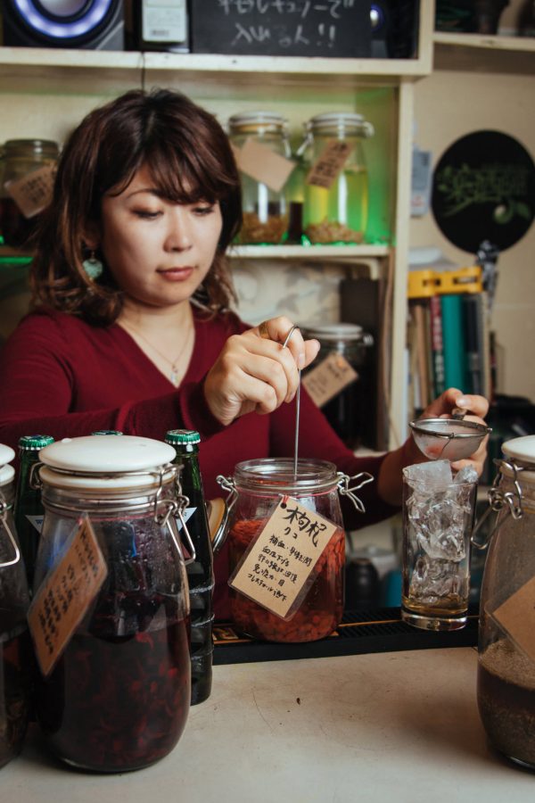 Bartender Nanako Hanamura of Tokyo's Yakushu Bar Sangenjaya