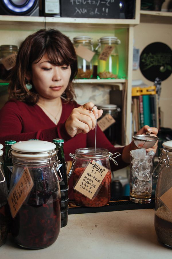 Bartender Nanako Hanamura of Tokyo's Yakushu Bar Sangenjaya