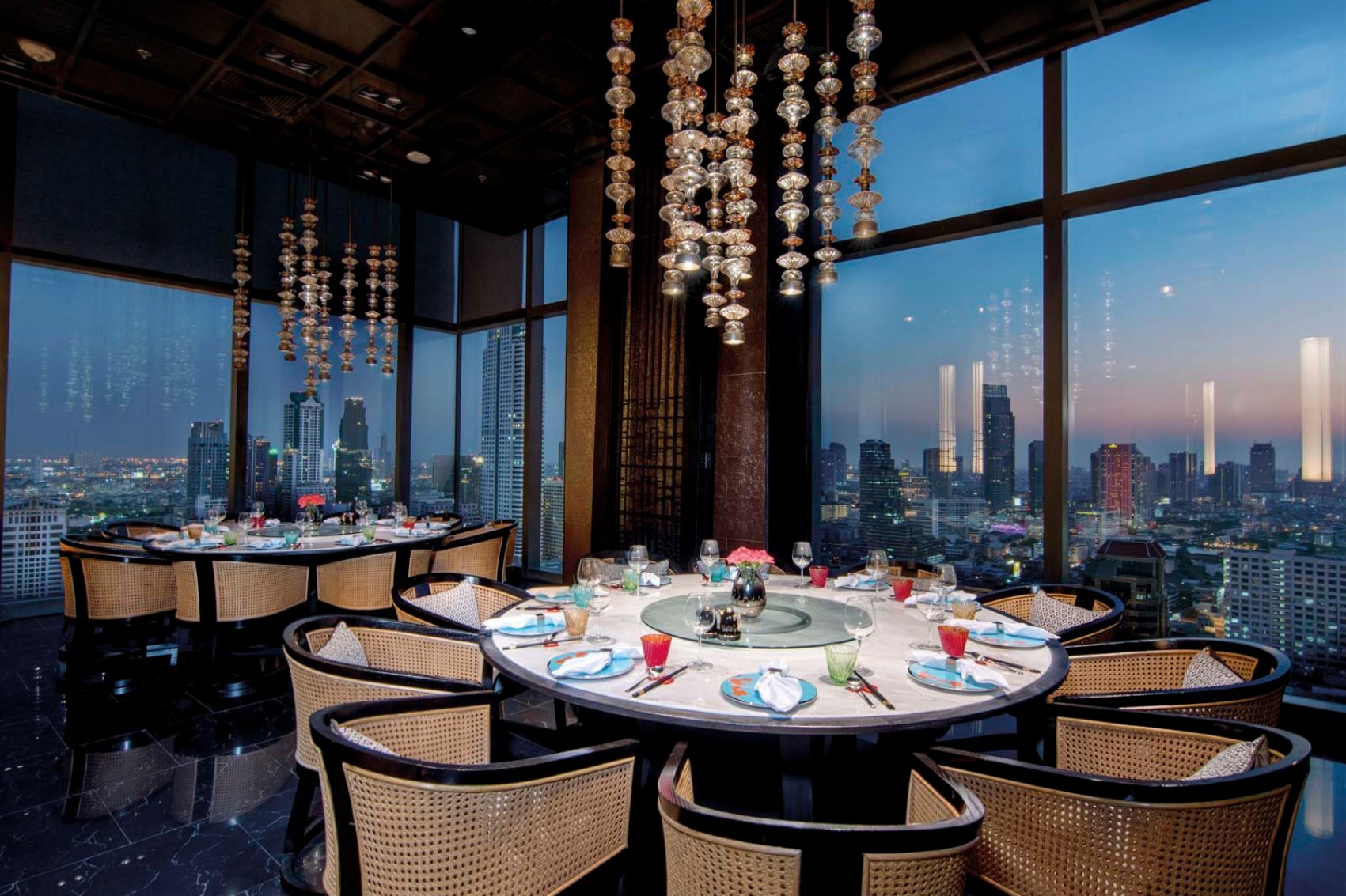 A restaurant at the Bangkok Marriott Hotel The Surawongse