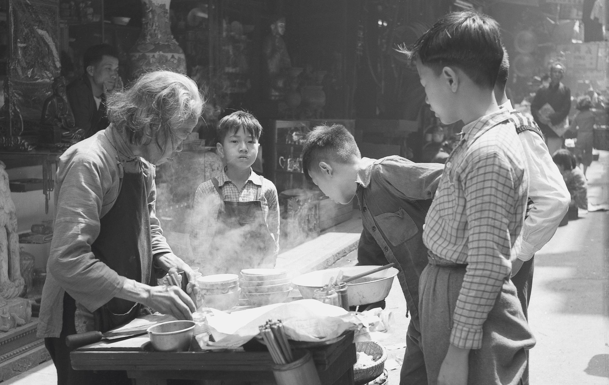 A brief, poignant history of Hong Kong's street food hawkers Cathay