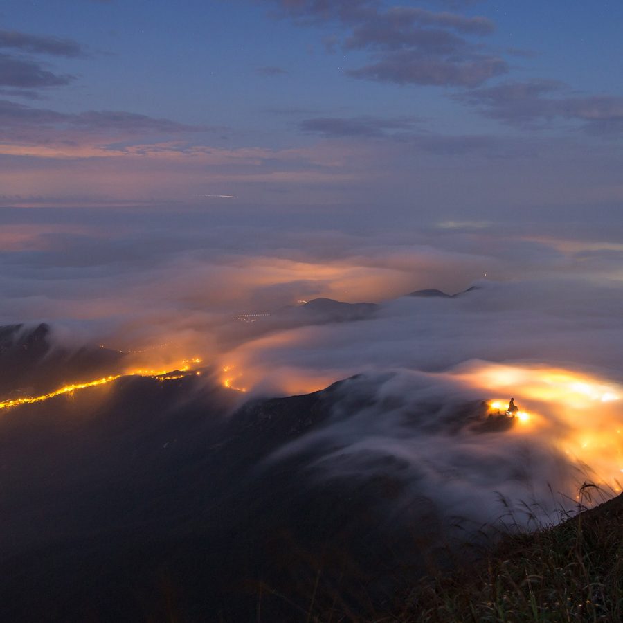 Moontrekker hike