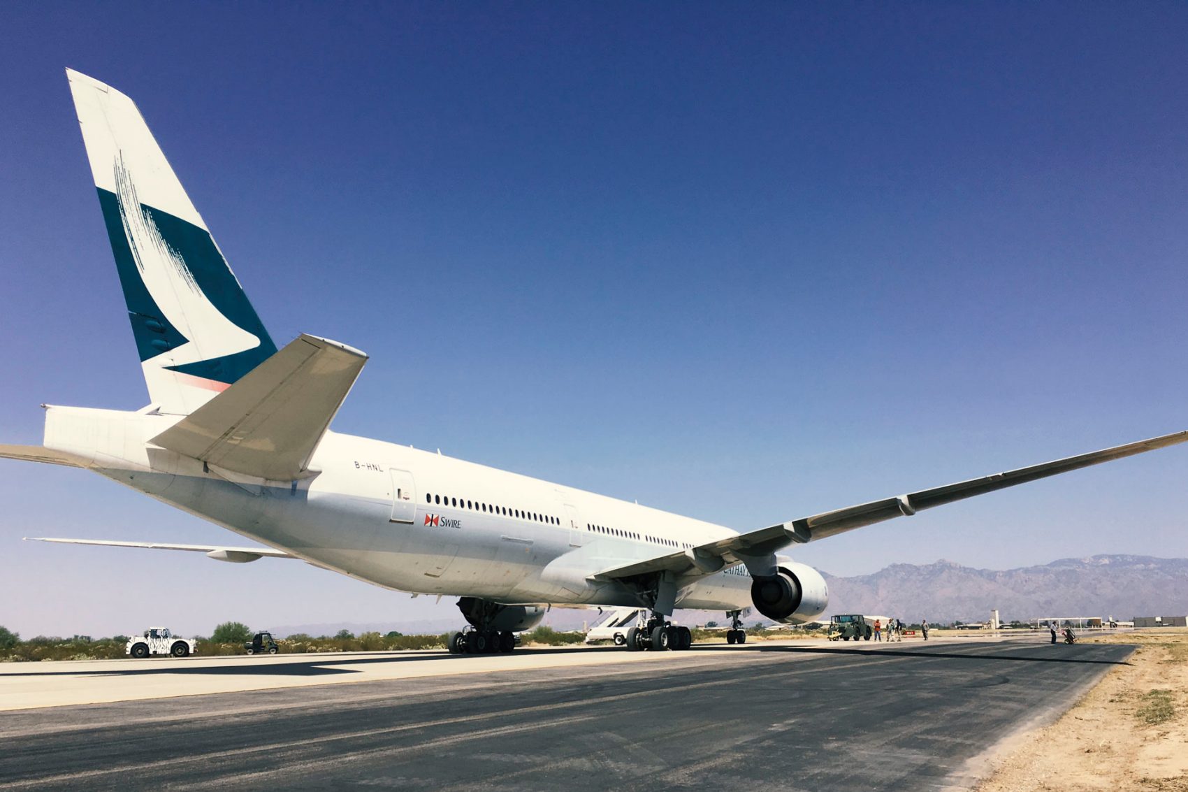 The very first Boeing 777 retires