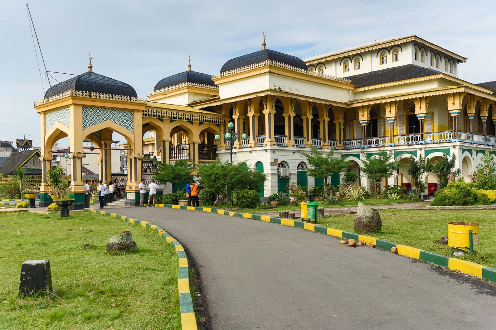 Palace driveway