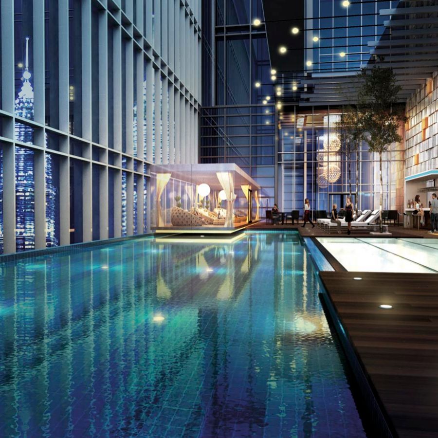 Swimming pool in Four Seasons Hotel Kuala Lumpur