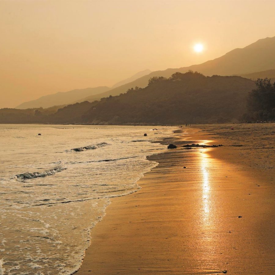 Pui O beach at sunset