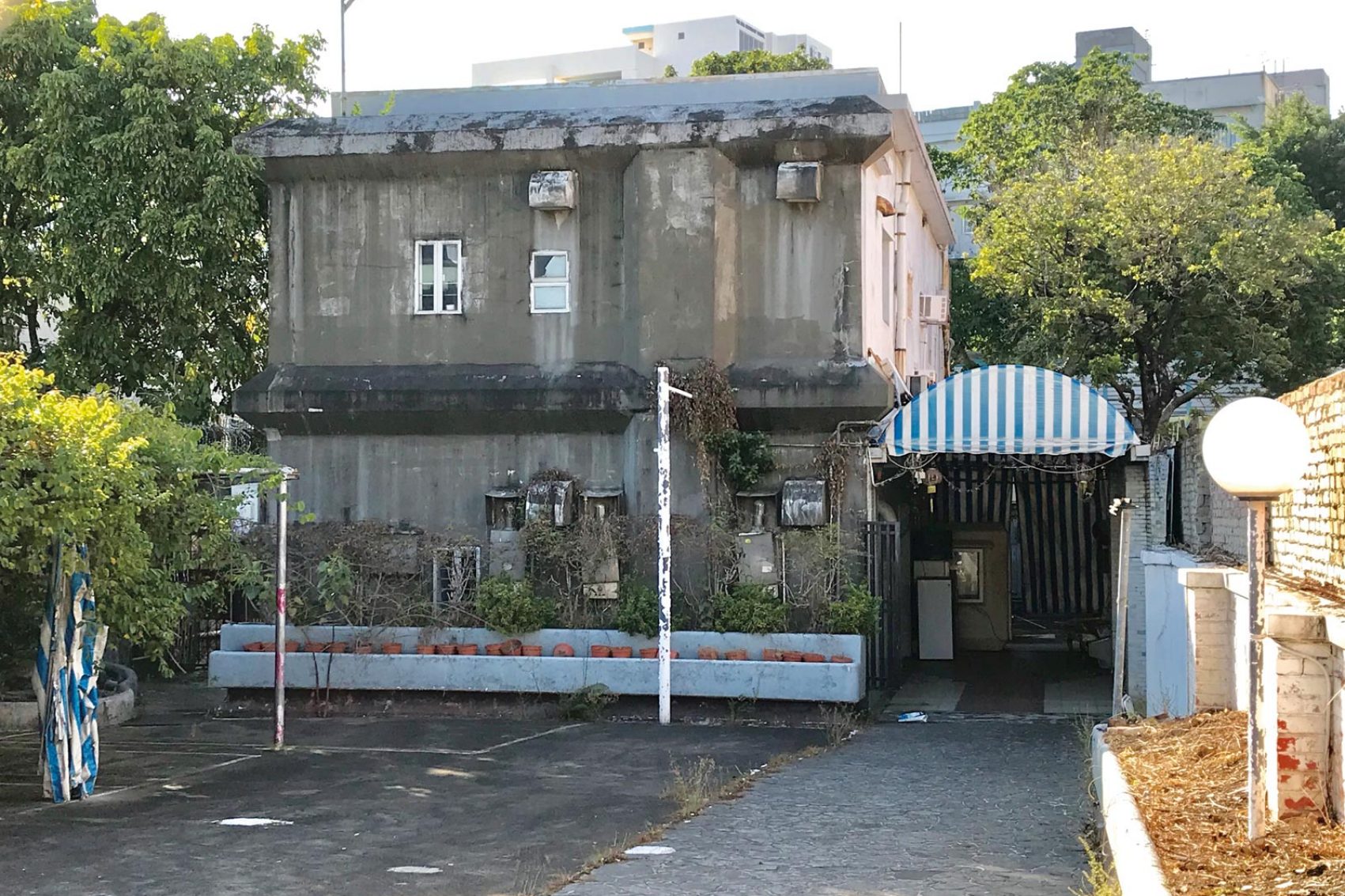 A view of a Bruce Lee landmark