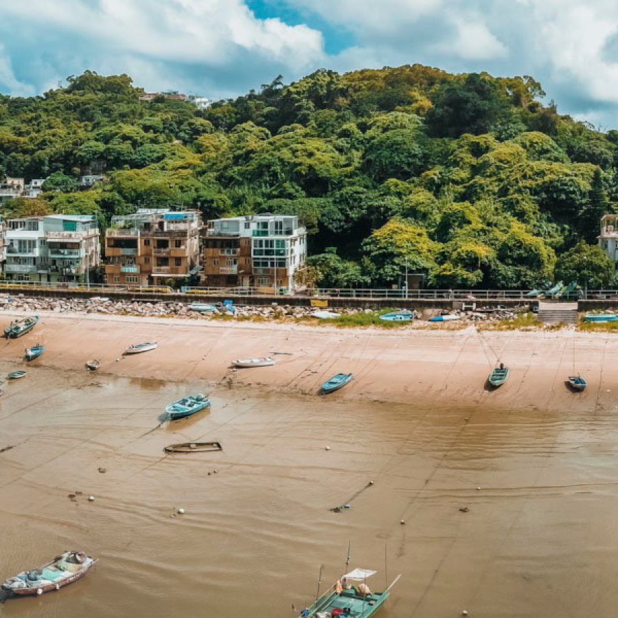 Peng Chau beach. Credit: Shutterstock