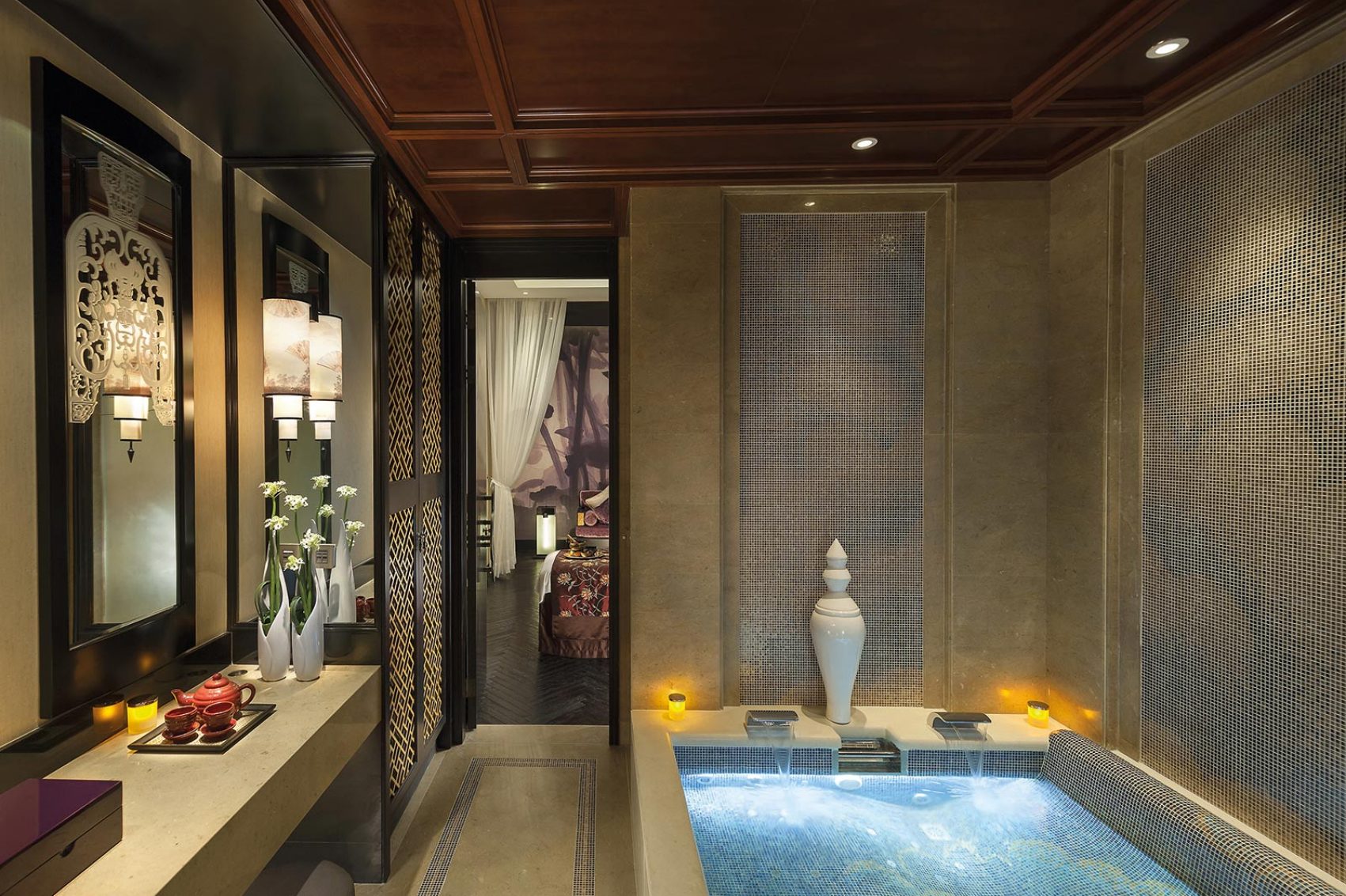 Luxury spa suite wet facilities