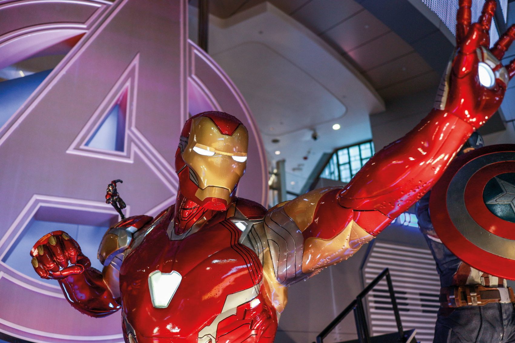 An Iron Man statue