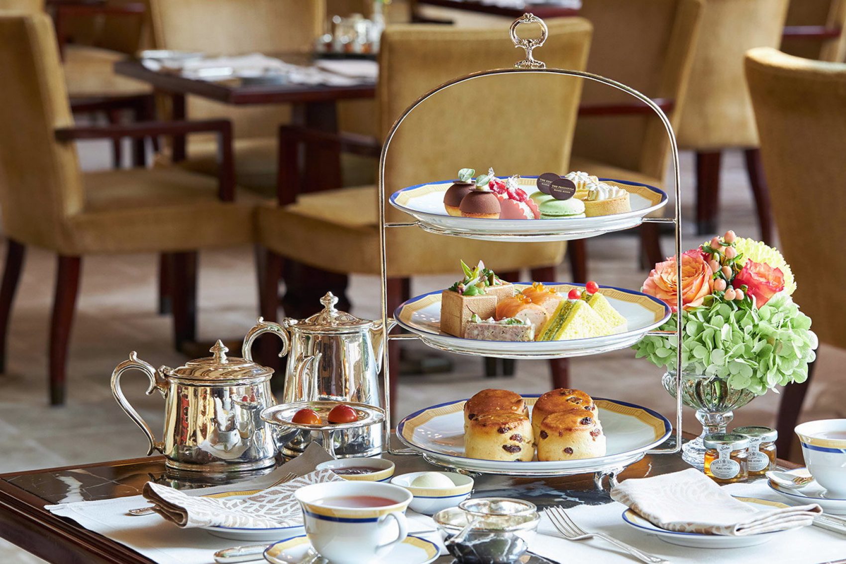 The Peninsula Lobby classic afternoon tea 