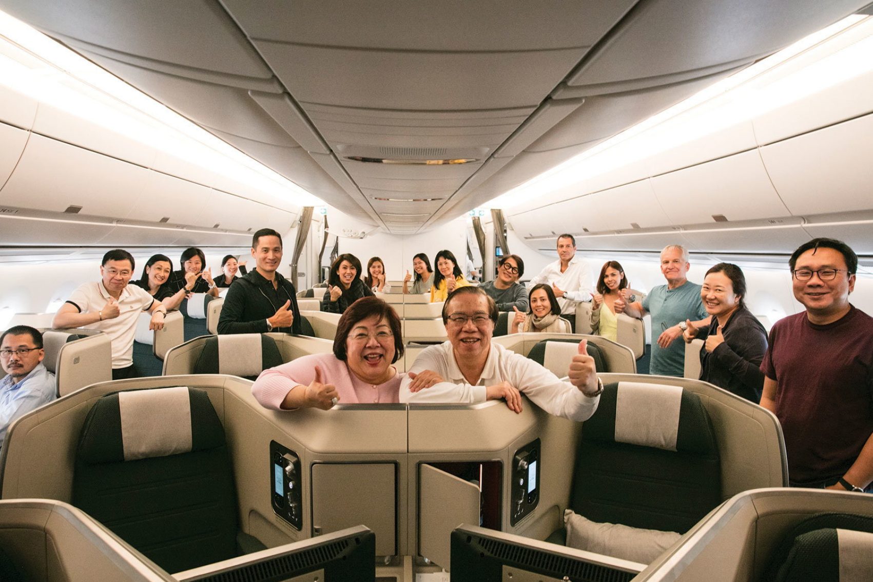 Cathay members on board the delivery flight of a new Cathay Pacific A350-900