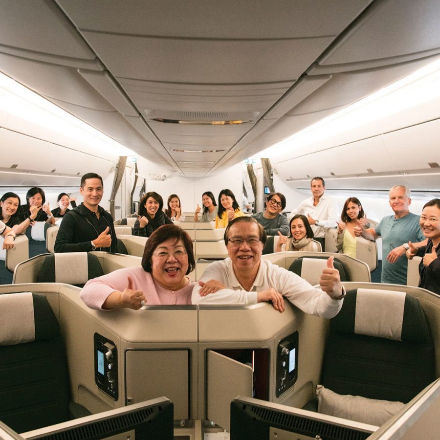 Cathay members on board the delivery flight of a new Cathay Pacific A350-900