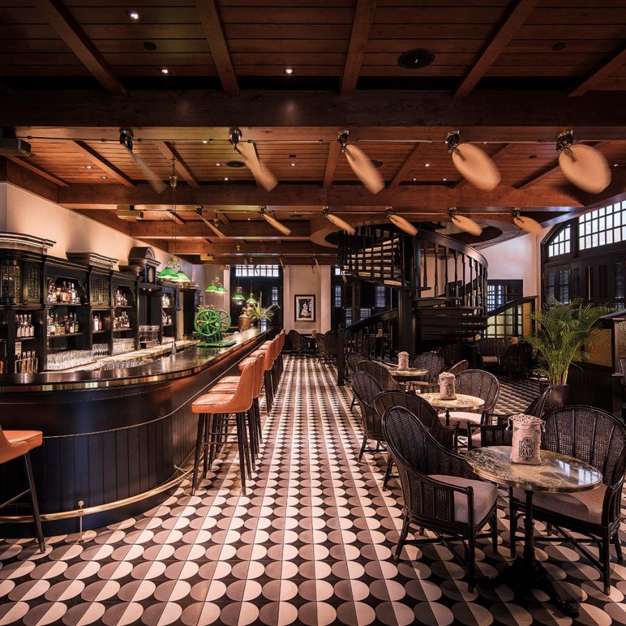 Long Bar Raffles