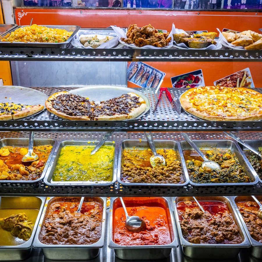 A food counter in Chungking Mansions