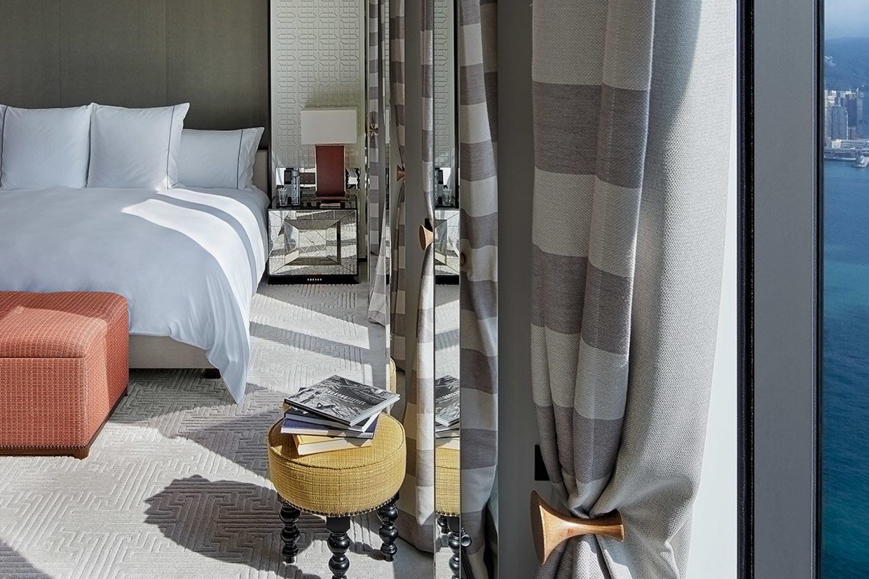 The rooms at Rosewood Hong Kong