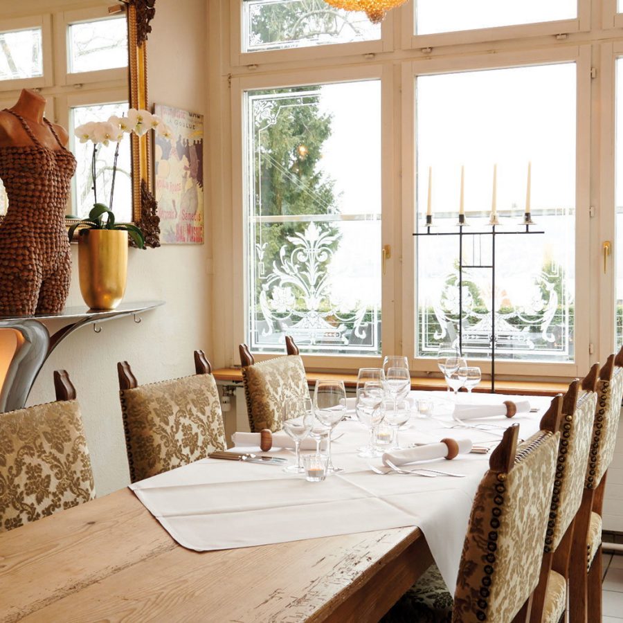 A table set up for lunch is front and centre at Bürgli.