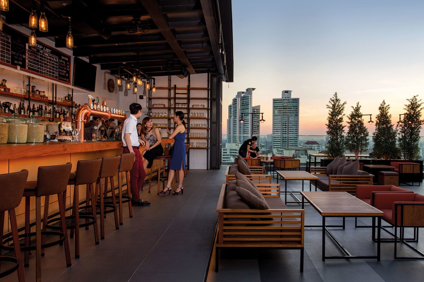 Brewski Rooftop Craft Beer Bar