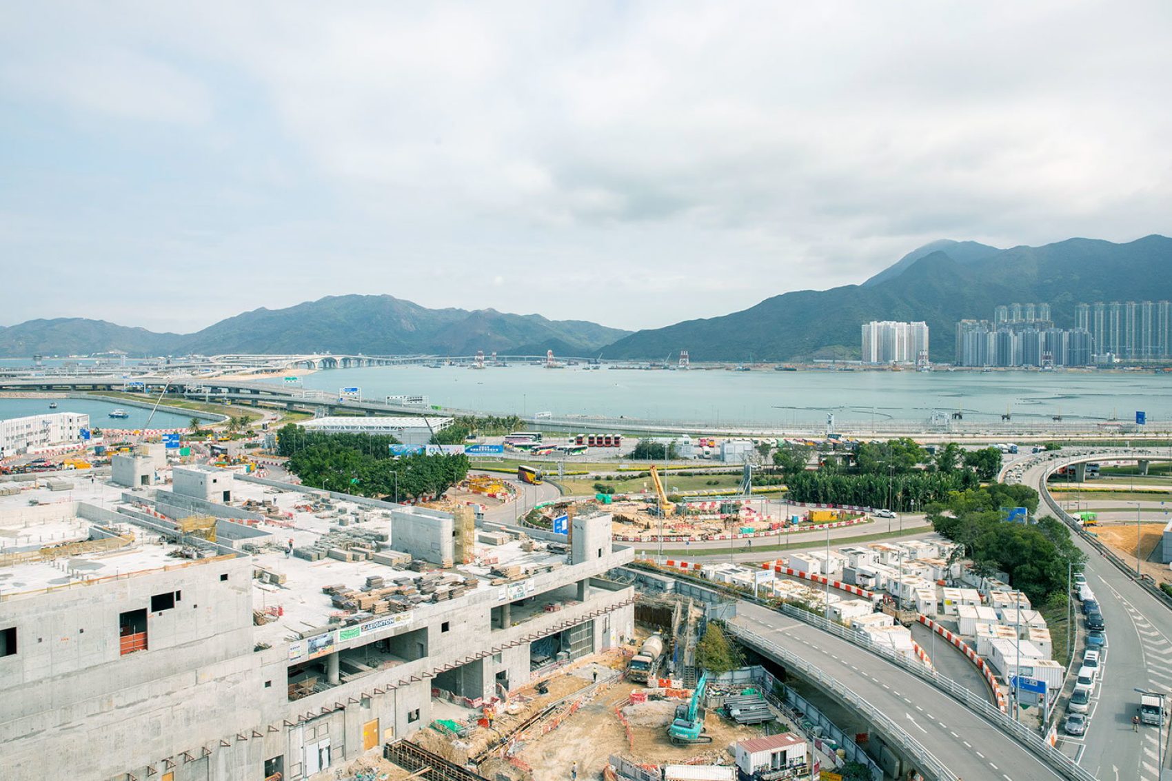 The expansion to HKIA under construction. Credit: Moses Ng