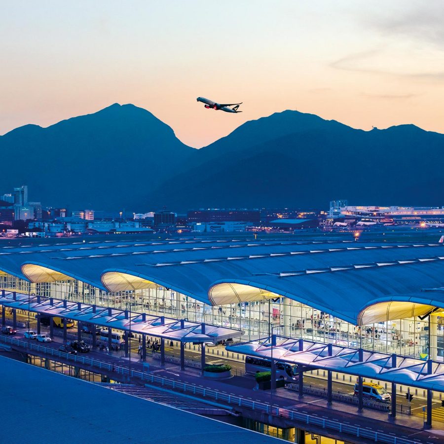 A Cathay Pacific plane takes off from HKIA. Credit: Hong Kong International Airport