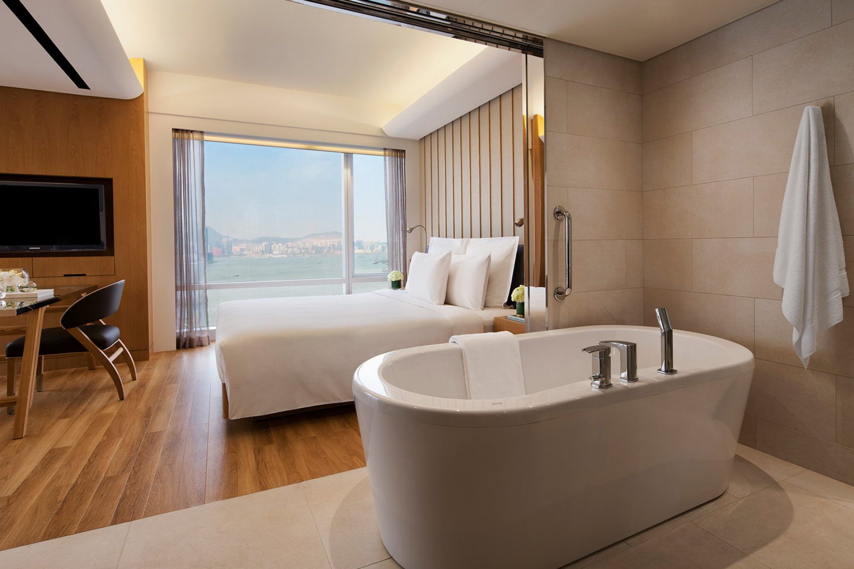 Renaissance Hong Kong