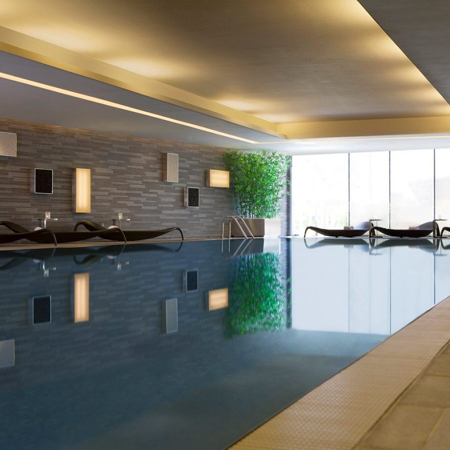 Indoor swimming pool of SkyCity Marriott Hong Kong
