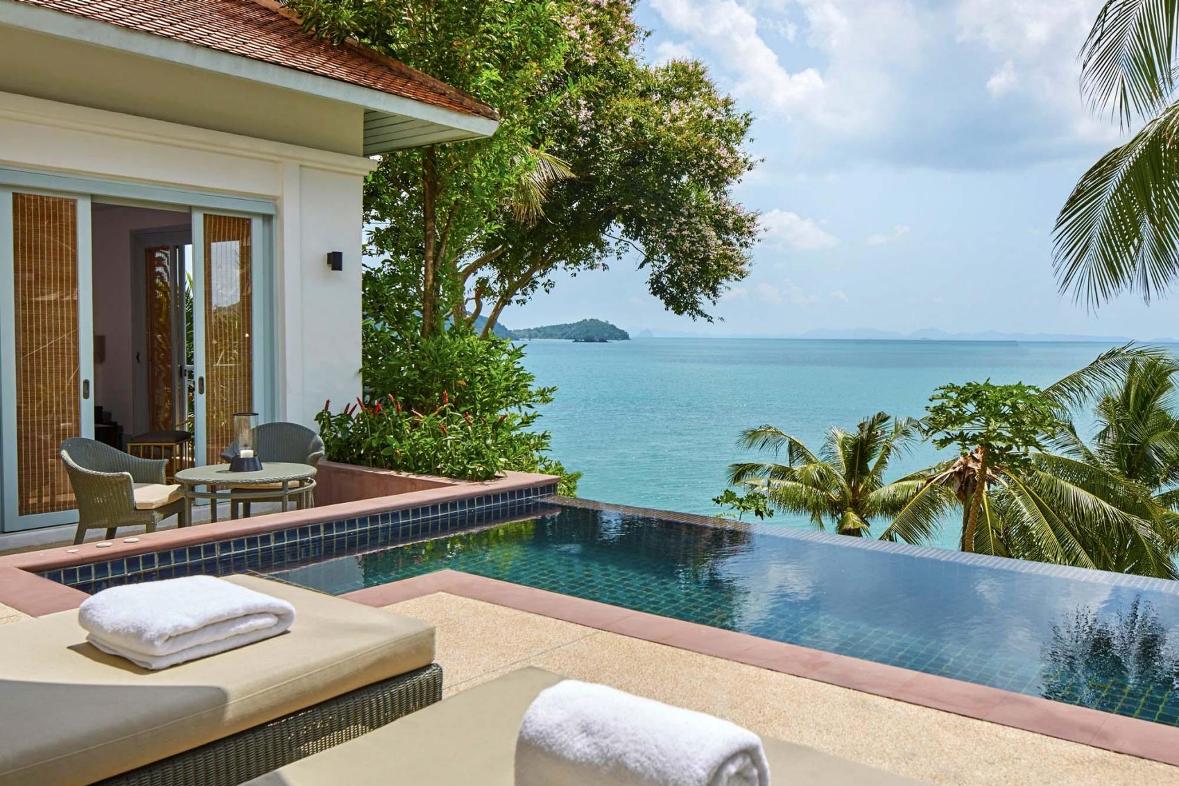 Phuket hotel exterior pool view