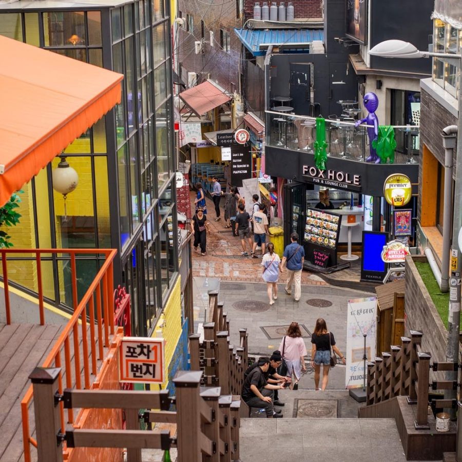 The backstreet of Itaewon in Seoul, South Korea
