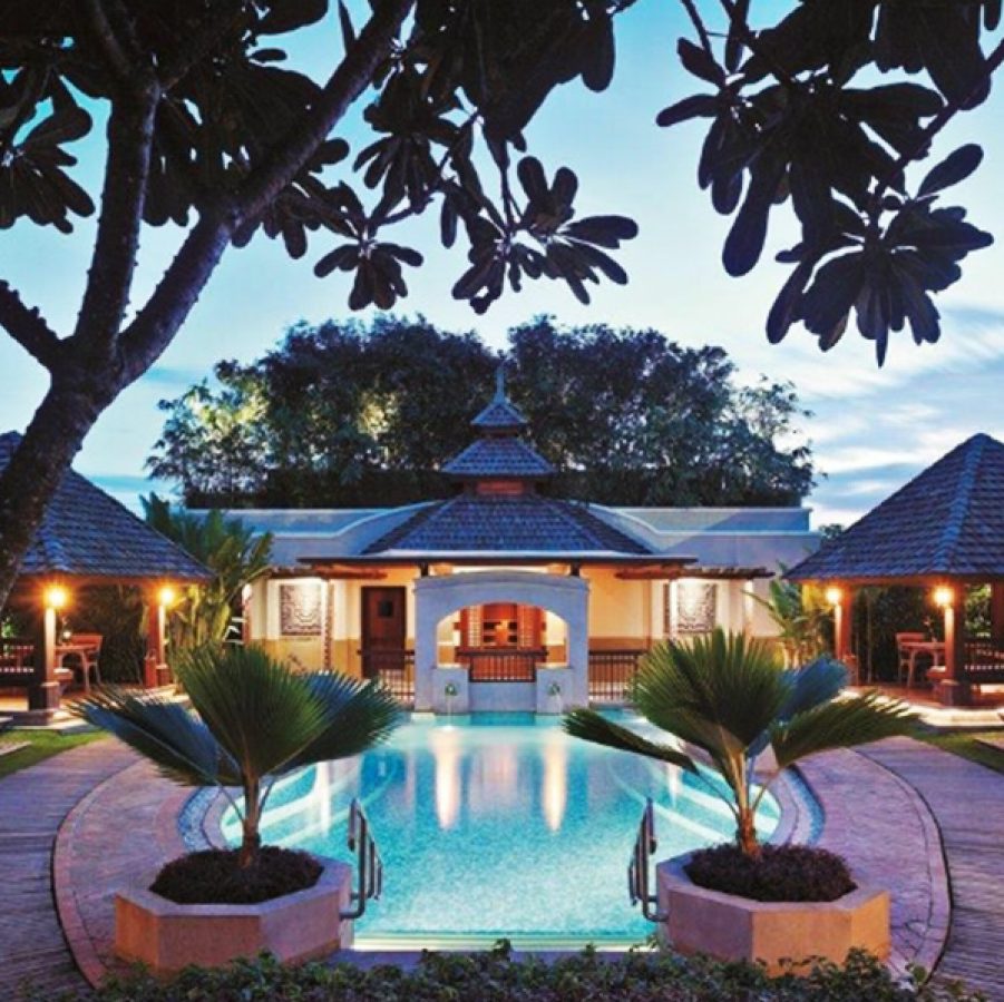 Shangri La Cebu swimming pool at night