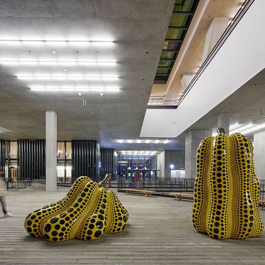 Installation view of Pumpkin (2022) at Yayoi Kusama: 1945 to Now, 2022. Credit: Lok Cheng M+, Hong Kong