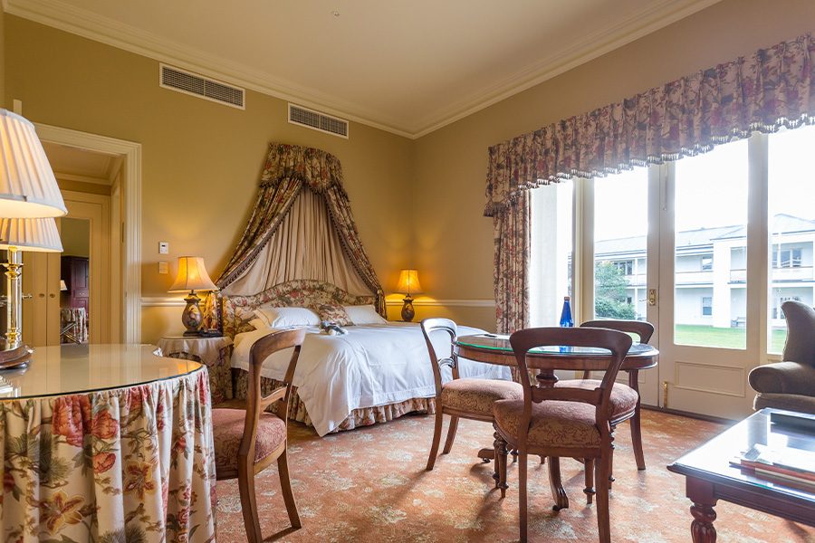 Chateau Yering Hotel bedroom
