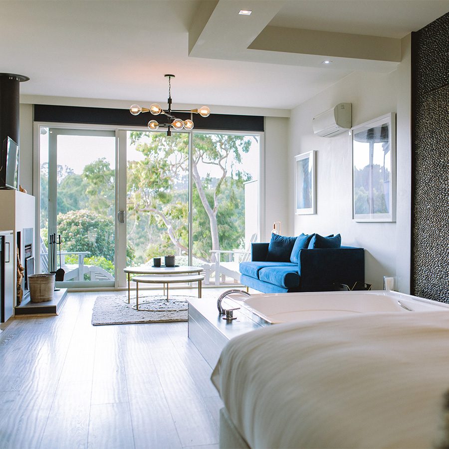 Polperro Villas bedroom