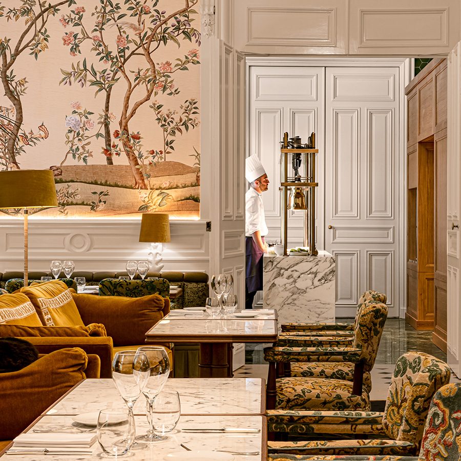 One-Michelin-starred Bellefeuille restaurant at Saint James Paris hotel