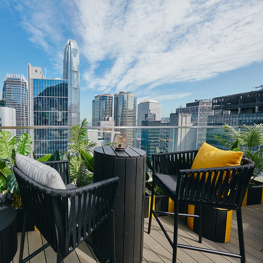 Plume rooftop bar 