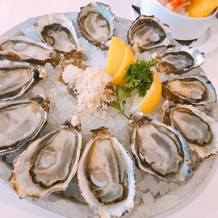 Oysters at Vancouver Shellfish public market