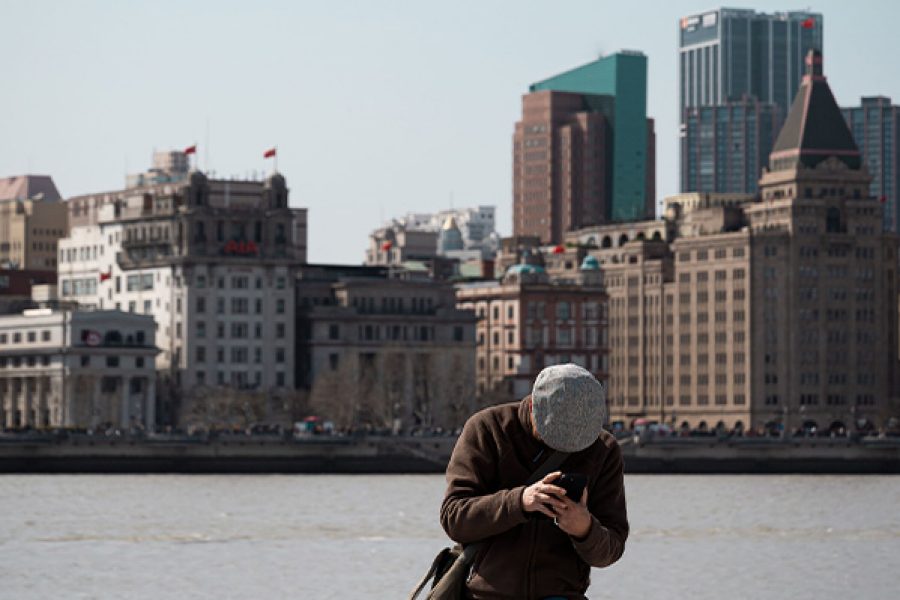Pedestrian in Shanghai