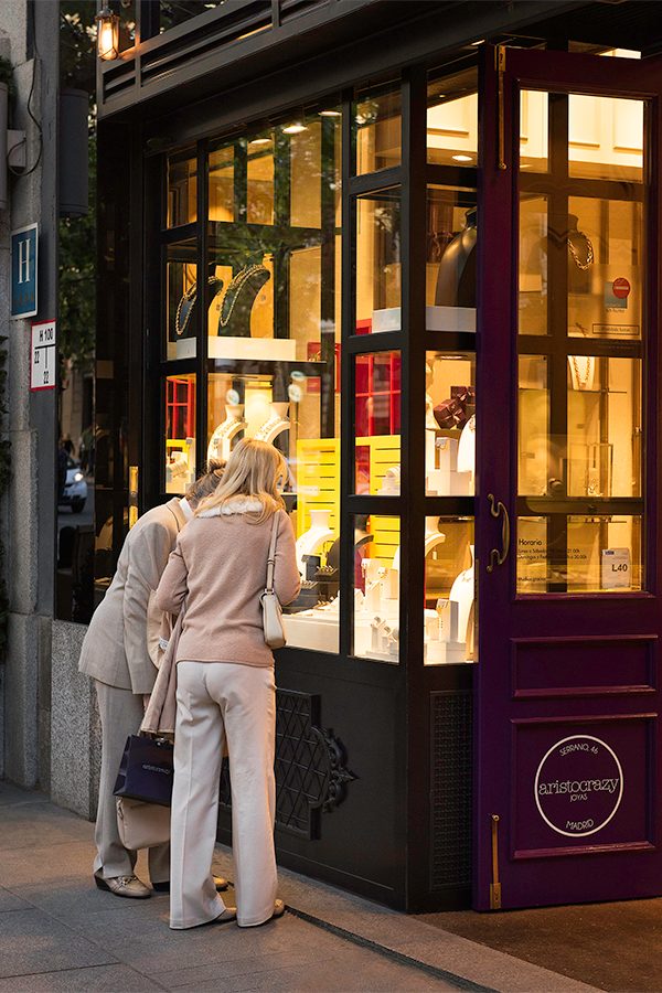 Louis Vuitton Madrid Serrano - Leather goods store in Madrid, Spain