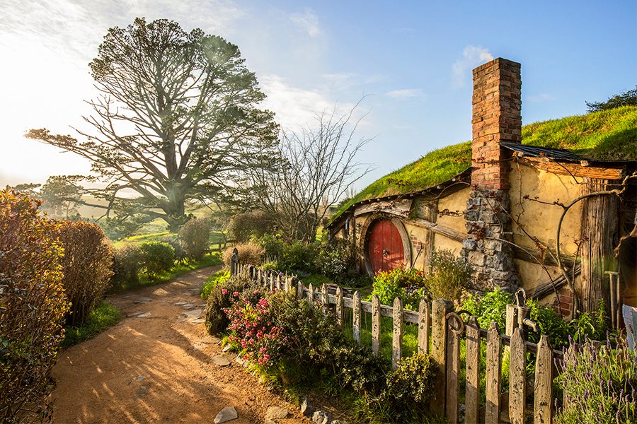 Hobbiton Movie Set