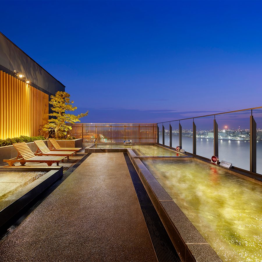 Onsen at the Haneda Airport, Tokyo