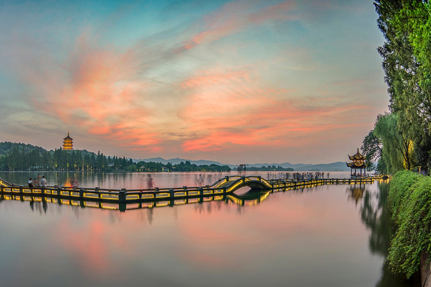 Hangzhou cycling - Lingyin temple